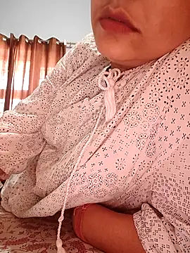 CUTE-PX online show from March 6, 5:24 am