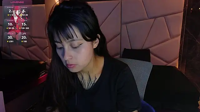 sophiaa 7 online show from November 4, 11:37 am