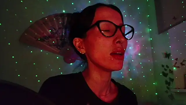 KiotoShine online show from March 13, 8:21 pm