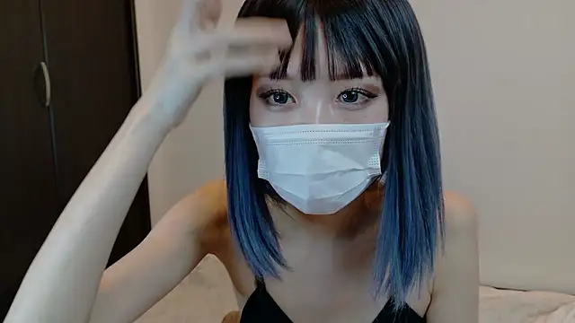 sarina at online show from March 16, 5:44 am