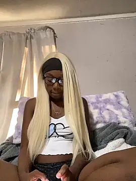 HennessyBaby21 online show from October 22, 12:54 pm