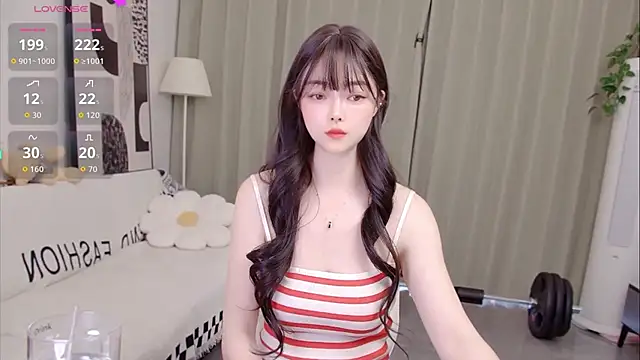 uikyy1 online show from April 22, 8:00 am