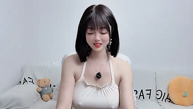 uikyy1 online show from November 3, 7:45 am