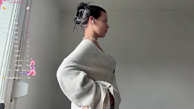 MaydaCornwall online show from March 7, 3:19 pm