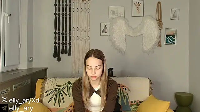 daddyonlyloveme online show from January 12, 9:20 pm