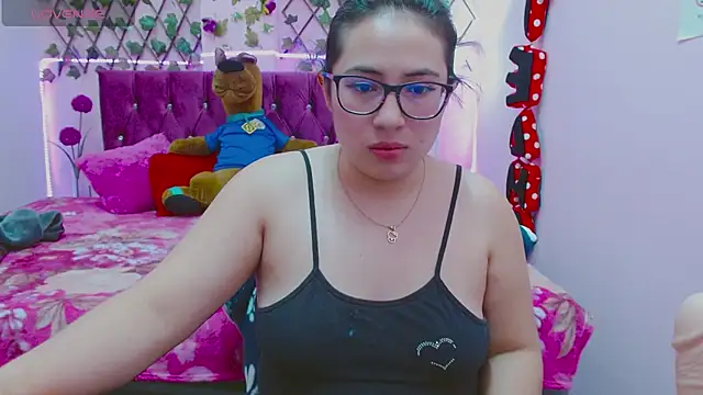 Estrella  sex online show from September 17, 8:40 pm