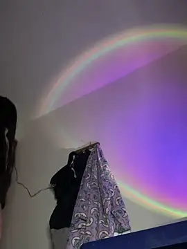 karobaby  online show from April 18, 8:31 pm