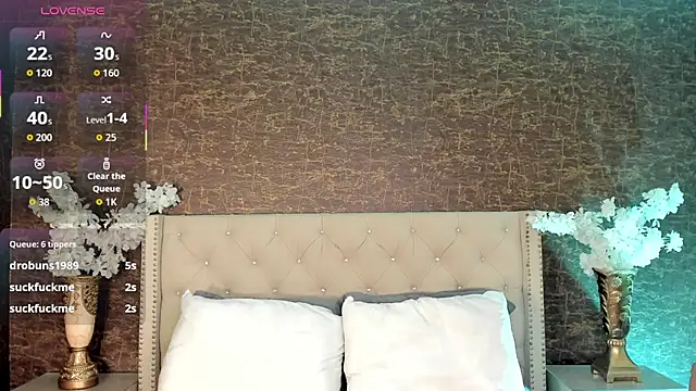 alisonn moon online show from September 17, 11:36 pm