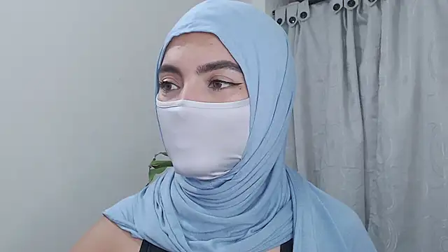 jade nassar online show from February 25, 9:02 pm