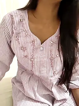 Shalu G online show from October 31, 8:18 am