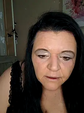 BlacReign online show from February 20, 5:25 pm