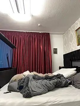 Emilia Mausi online show from February 3, 7:18 pm