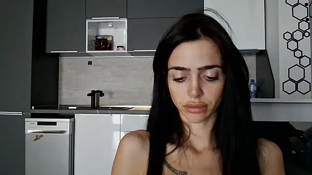 gglingeriee online show from October 16, 10:40 am