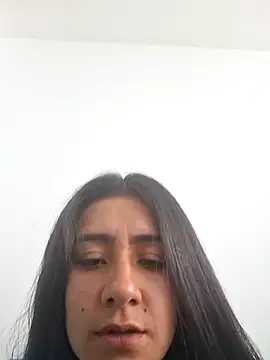 CAROLINE  07 online show from February 2, 4:39 pm