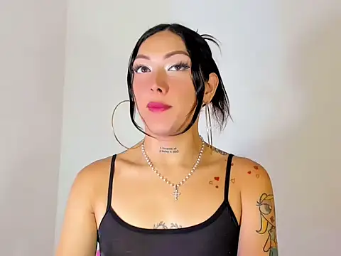 Megan Gil  online show from September 29, 12:10 pm