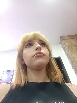 zohet kriss online show from October 9, 2:32 pm