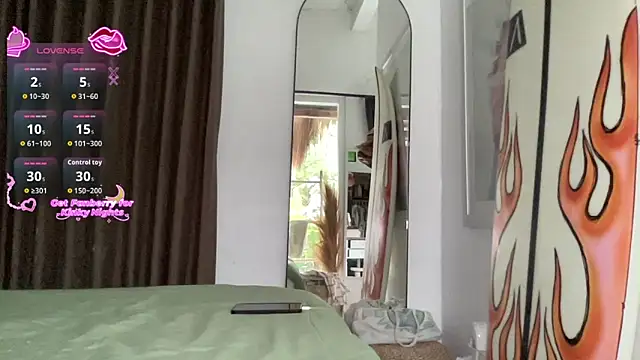 GoddessDove online show from February 12, 8:27 am