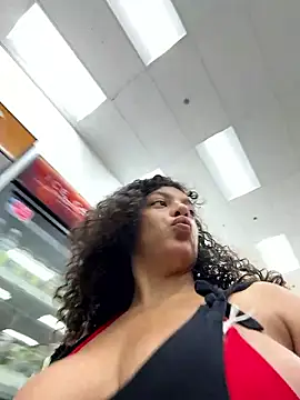 allybluee777 online show from February 18, 2:27 pm