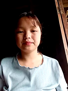 XoiXoi232 online show from October 17, 1:53 am