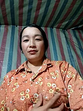 Bliss rose online show from October 26, 12:00 pm