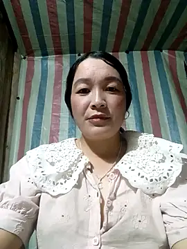 Bliss rose online show from October 16, 7:00 am