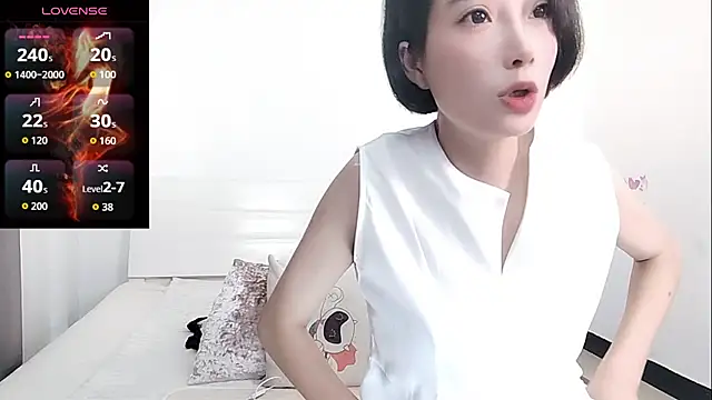YIWA-2000 online show from June 9, 4:56 am