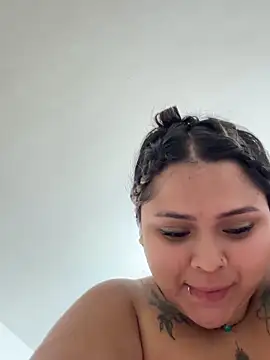 ashley-swift- online show from March 21, 12:10 pm