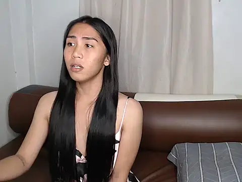 kiara smieth online show from February 4, 1:36 pm