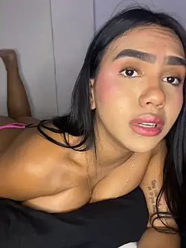 Michelle johnson  online show from October 4, 7:40 pm