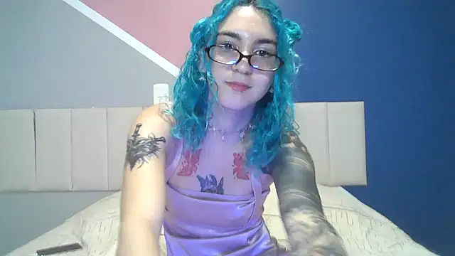 peetitefairy online show from October 11, 4:06 am