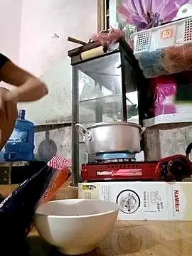 Dung-Thao19 online show from September 12, 11:18 am