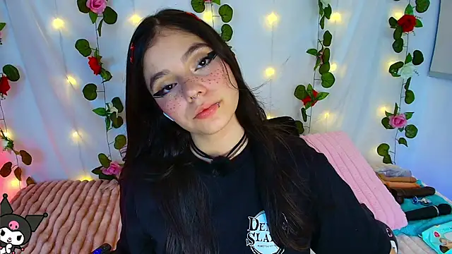 cutee andrea online show from November 1, 2:59 am