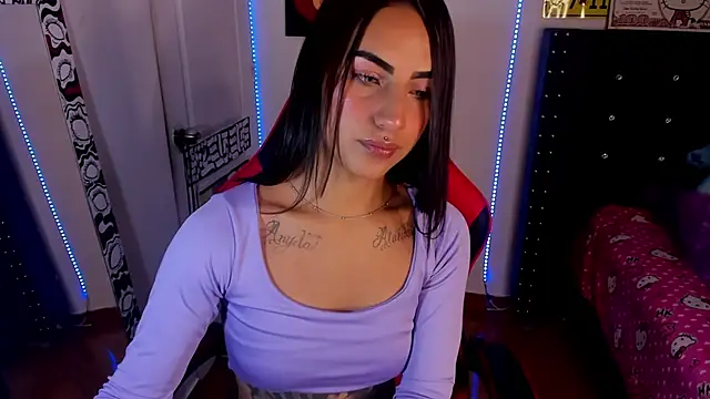 Samanthademonx20  online show from February 25, 2:21 am