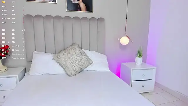 Dani rosse  online show from April 13, 1:23 pm