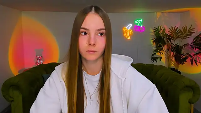 rad rebel  online show from December 4, 7:14 pm