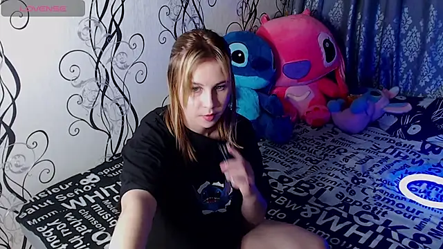 RoyAngela online show from September 25, 9:34 pm