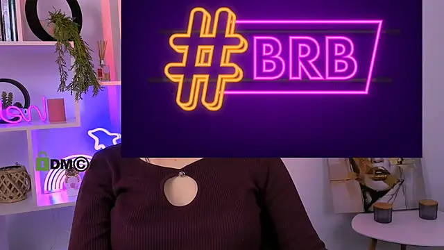 nika-still online show from October 18, 10:29 am