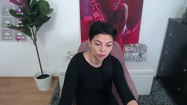 LadyLiia online show from April 3, 7:17 am