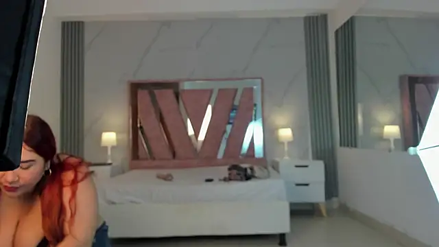 VanessaHard as online show from September 11, 7:25 pm