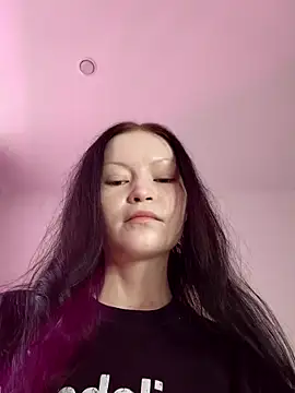 DragonFoxie online show from February 28, 6:24 am