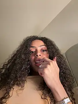 yasmingarcia online show from October 30, 11:33 am