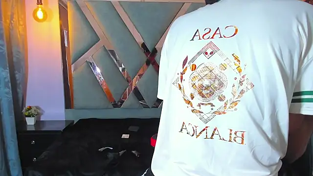 ChanellandMax online show from November 29, 2:10 pm