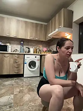 Gold7leonnnn online show from April 24, 6:33 pm