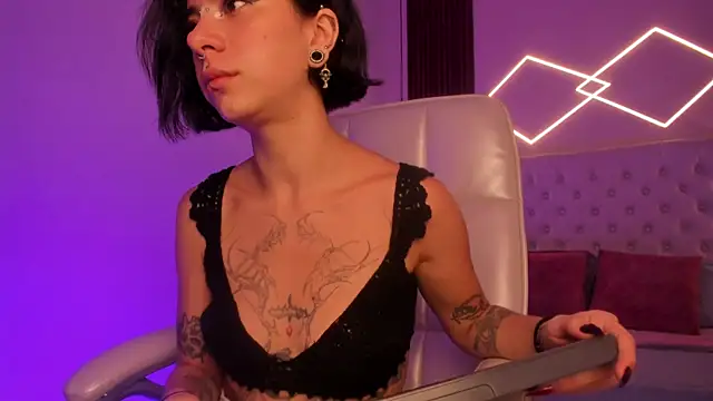 ZamabyCrucie online show from October 21, 12:47 am