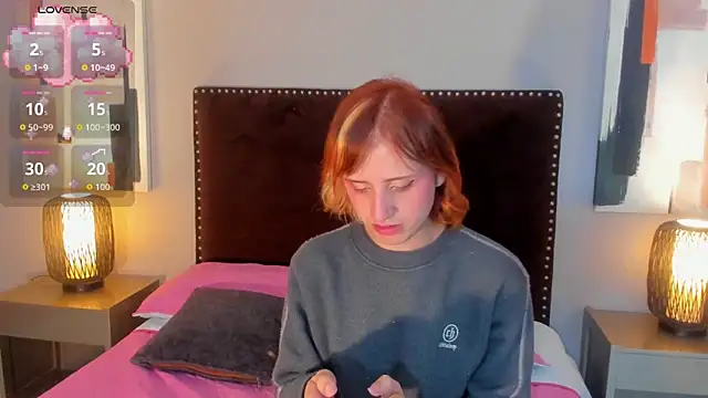 seraphine star online show from March 25, 2:28 am