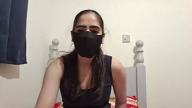 BobtailFormal online show from February 12, 9:16 pm