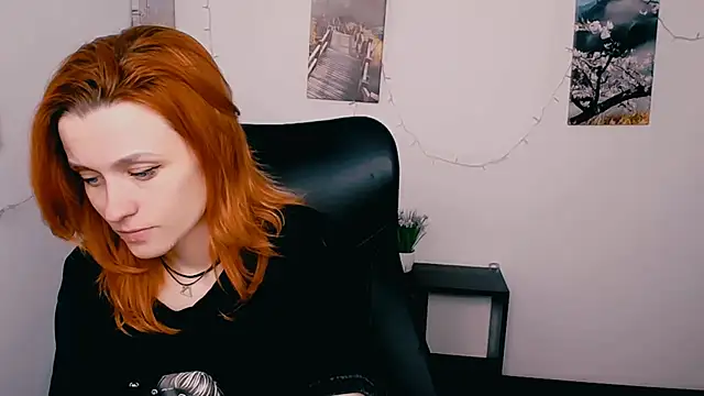 PeppyMia online show from March 16, 7:45 am