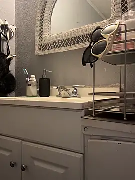 goddessmissmia online show from September 30, 4:34 pm