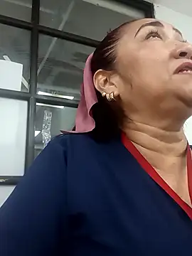 linda luna29 online show from January 6, 8:34 pm