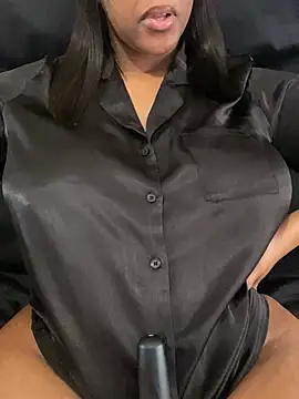 Sipsdoll online show from July 7, 9:02 am